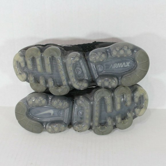 Nike Air VaporMax Flyknit 2 Black White M606 - Picture 7 of 8